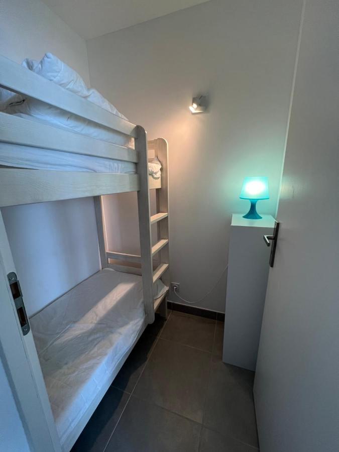 Appartement Les Pieds dans le Sable à Le Grau-du-Roi Extérieur photo