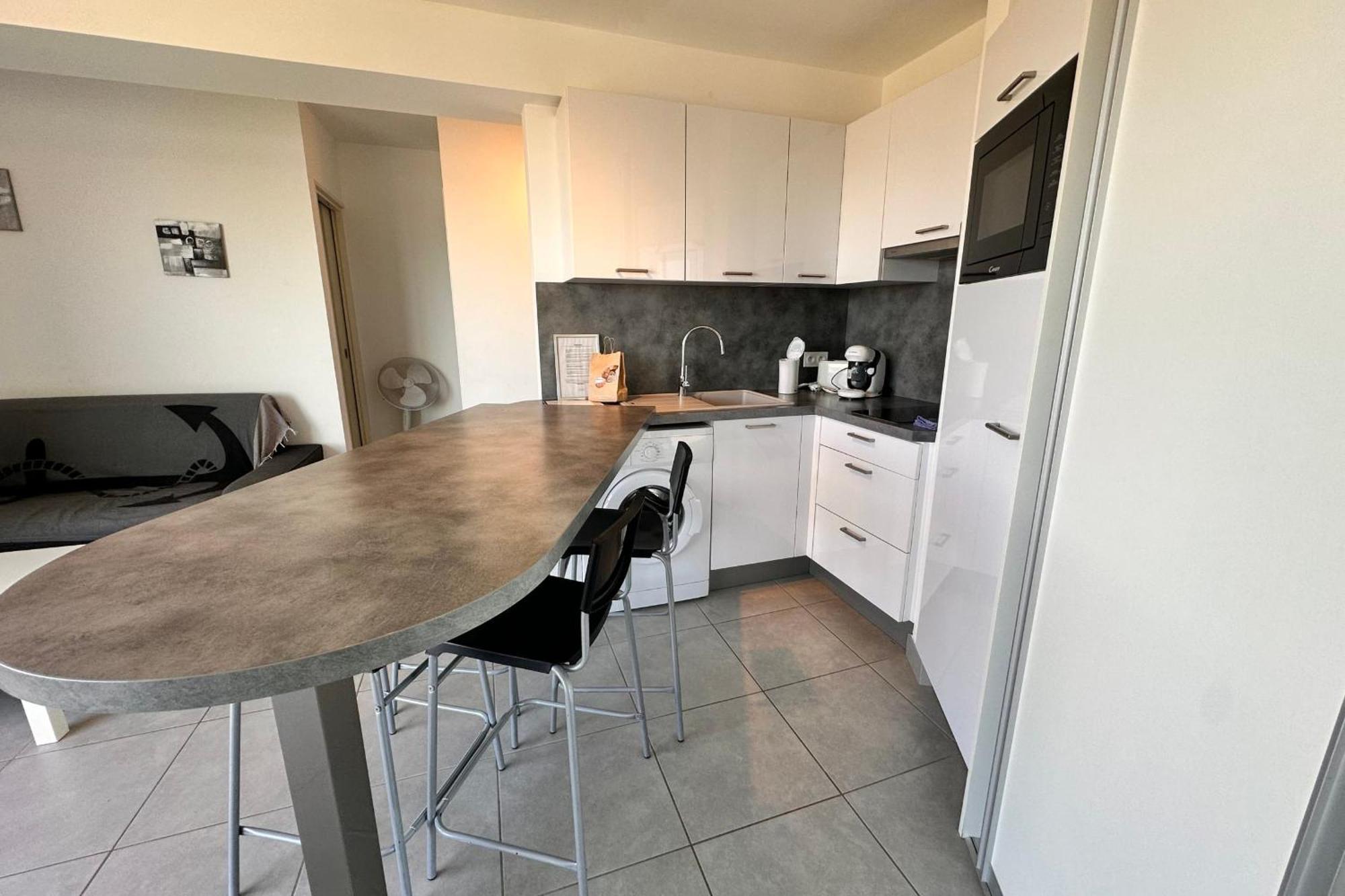 Appartement Les Pieds dans le Sable à Le Grau-du-Roi Extérieur photo